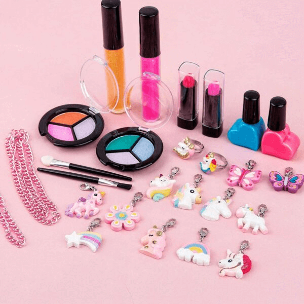 MJARTORIA Make-up Adventskalender MJARTORIA Make-up Adventskalender