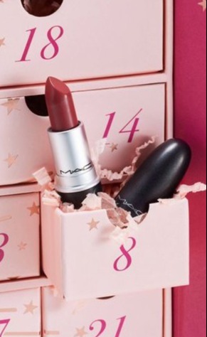 Premium Beauty Calendar 2022 Content (EN)
